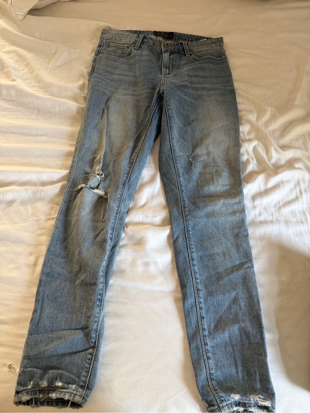 Lucky Brand Light Blue Boot Cut Jeans with Distressed Knee